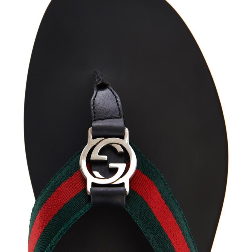 Gucci sandals thongs